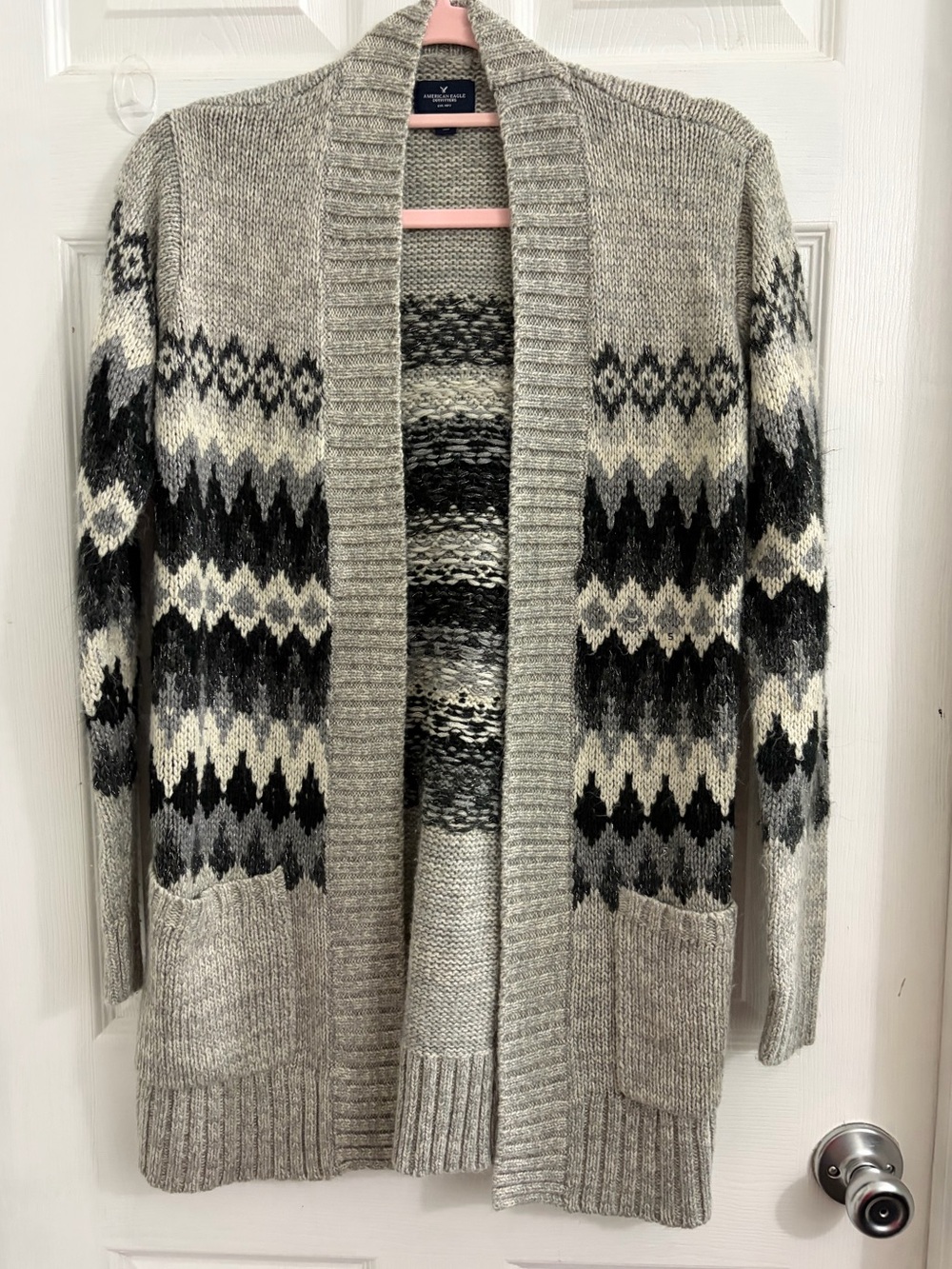 American Eagle Outfitters Grey Fair Isle Open-Front Cardigan. Size small